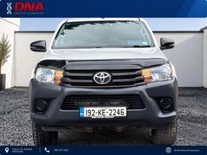 Toyota Hilux D4D ACTIVE - DOUBLE CAB CREWCAB - NEW - Image 2