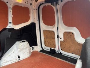 Ford Courier 1.5 TDCi Sport Panel Van 5dr Diesel M - Image 4