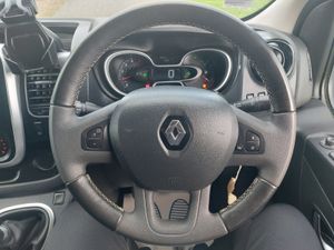 RENAULT TRAFIC 2021' SPORT - 120 BHP - Image 4