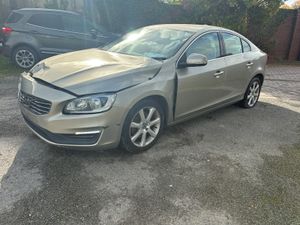 2016 Volvo v60 diesel drive home - Image 2