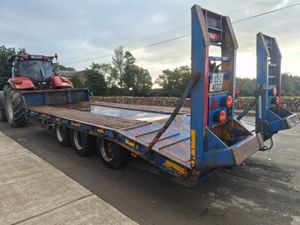 22' Chiefton Low Loader - Image 2