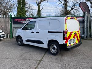 TOYOTA PROACE CITY  2022 “€9,750+VAT” - Image 4