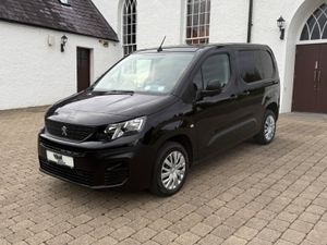 2023 (232reg) Peugeot Partner Professional Plus - Image 3