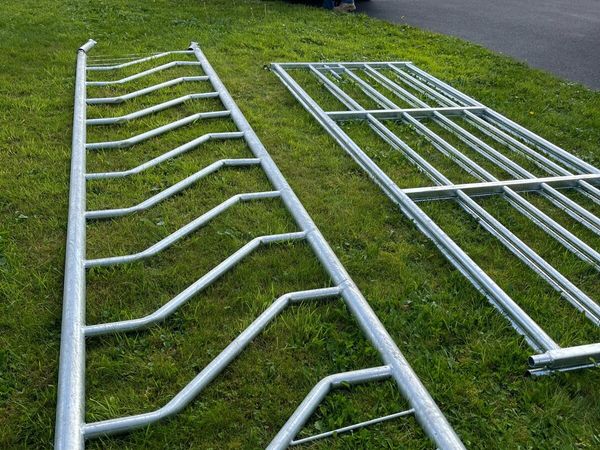 Extendable, gates and barriers 10% discount for sale in Galway for €1 ...