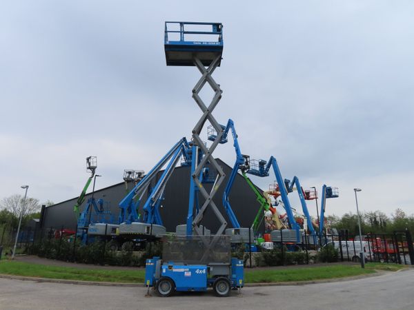 Genie GS 3268RT Diesel Scissor Lift for sale in Armagh for £123 on DoneDeal