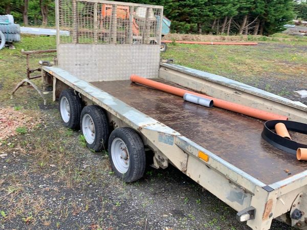 Plant trailer - Main image