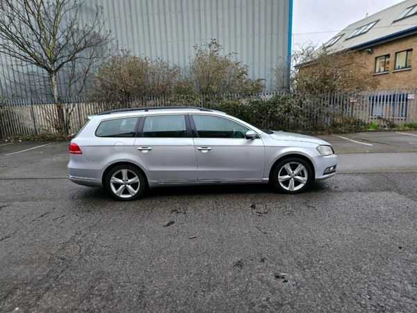 Volkswagen Passat Estate, Diesel, 2011, Silver