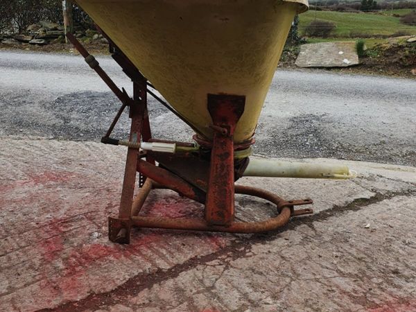 Wagtail spreaders wanted - Main image