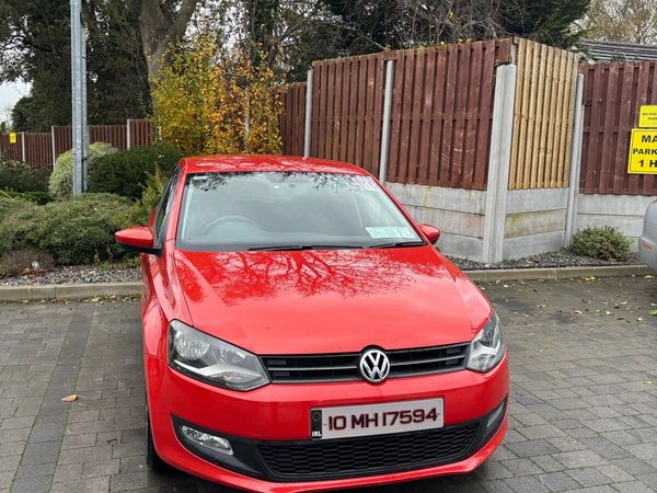 Volkswagen Polo Hatchback, Petrol, 2010, Orange