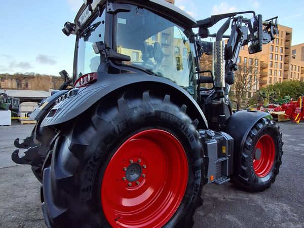 Fendt 516 Black beauty for sale in Cork for €128,000 on DoneDeal