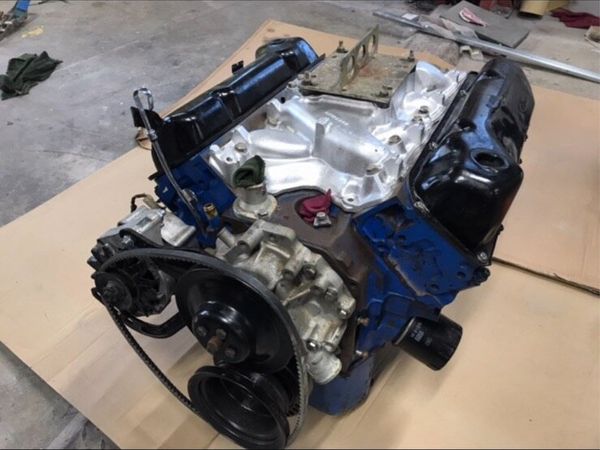 351 Cleveland V8 engine - Main image