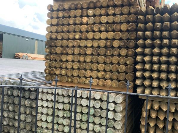 Swedish Octopost Fencing Stakes for sale in Cork for €1 on DoneDeal