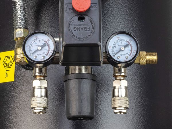 SIP TN3/100-D 100L Air Compressor 3hp 9.5 CFM for sale in Cork for €390 ...