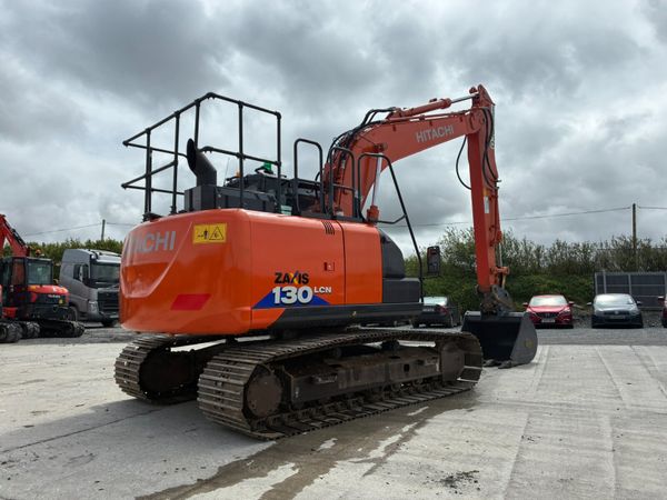 Hitachi ZX130-6 - Main image