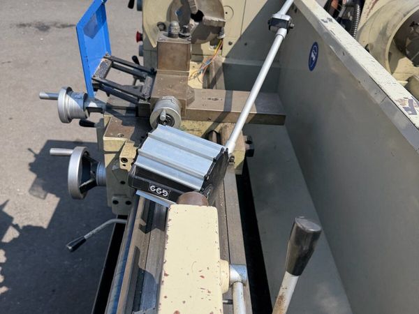 REDUCED Ex school Gate lathe mint - Main image