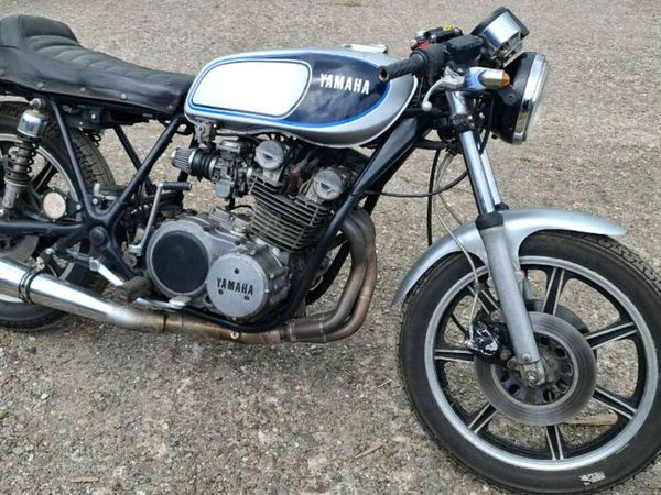 1977 Yamaha XS 750 (3 cylinder) - Main image