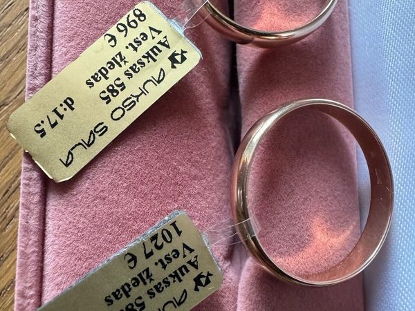 Gold wedding rings for sale in Co. Dublin for €500 on DoneDeal