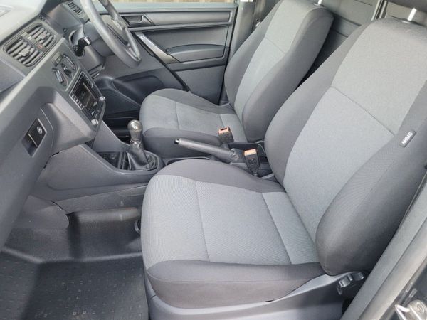 Volkswagen Caddy PV 2.0TDI - Main image