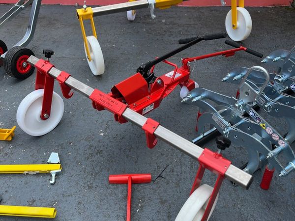 All Manhole Lifters at Toolman - Main image