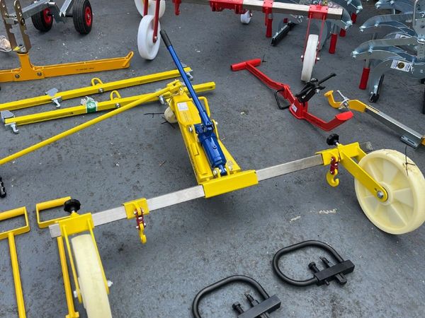 Lifters for All Manhole Covers at Toolman.ie - Main image