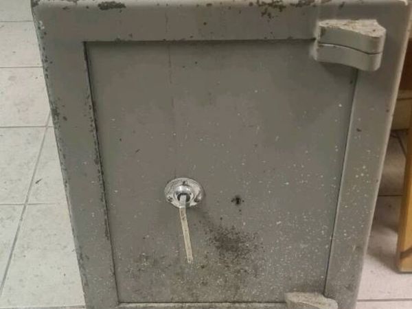 no-image
