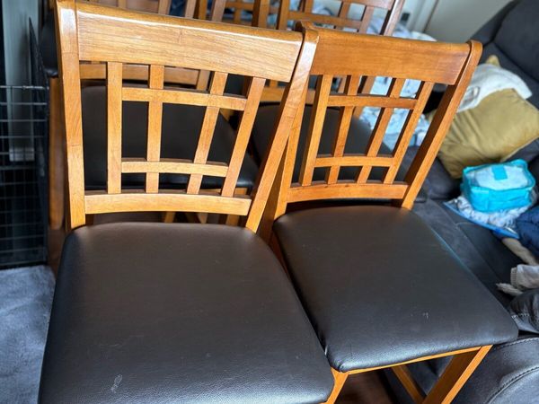 6 oak high stools - Main image