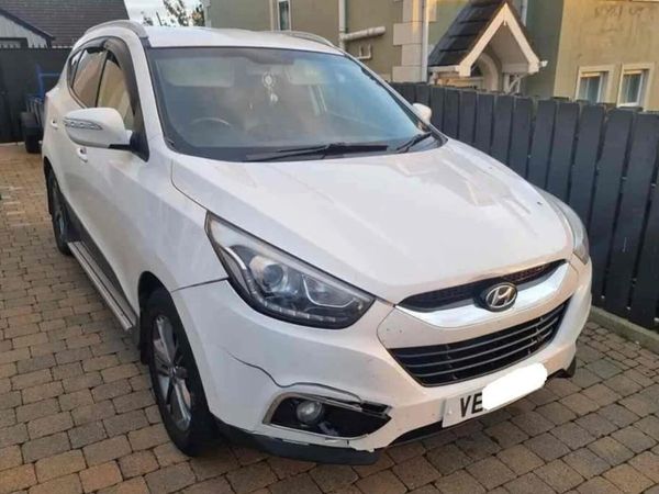 2X Hyundai ix35 1.7 Diesel - Main image