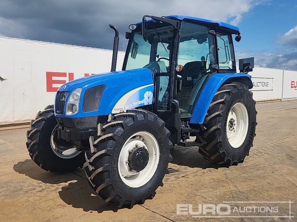 2013 New Holland T5070 - Main image
