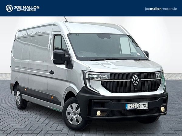 Renault Master LM35 150hp Advance - Price Ex Vat - Main image