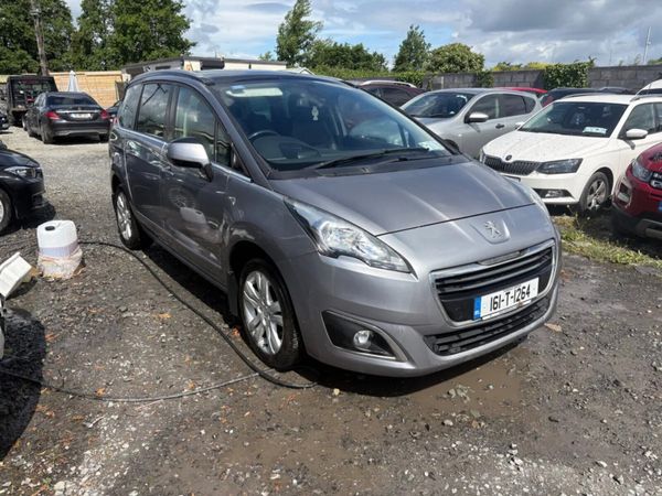 2016 P 5008 1.6 Dsl 7 Seats High spec drive away - Main image