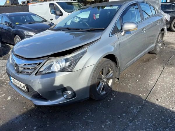 2015 Toyota Avensis 2.0 Diesel - Main image
