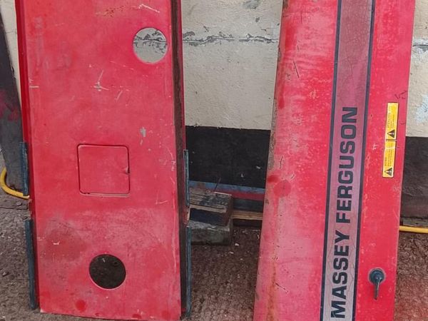 Massey Ferguson 398 Bonnet - Main image