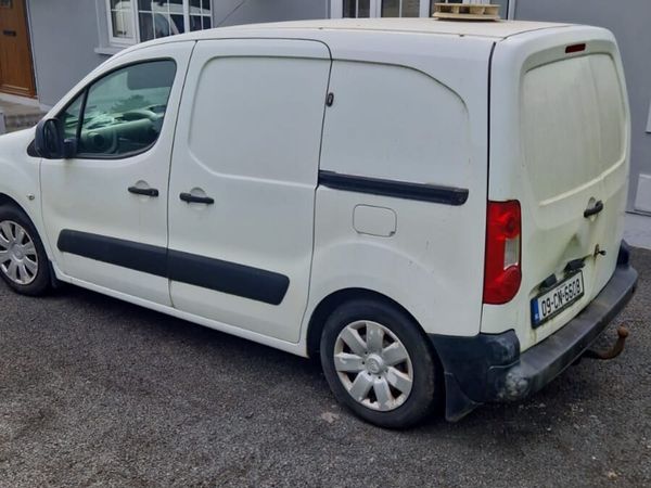 Two berlingo vans 2013 & (2009 for parts) - Main image