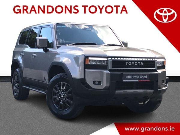 Toyota Land Cruiser COMMERICAL LWB AUTO - GRANDONS - Main image