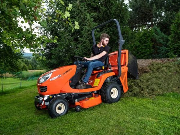 Kubota GR1600-II Ride-On Lawnmower - Main image