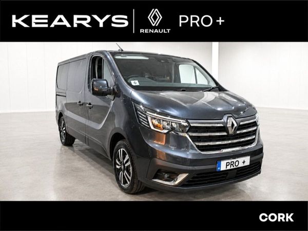 Renault Trafic LL30 Blue dCi 170 Auto EDC Sport+ P - Main image