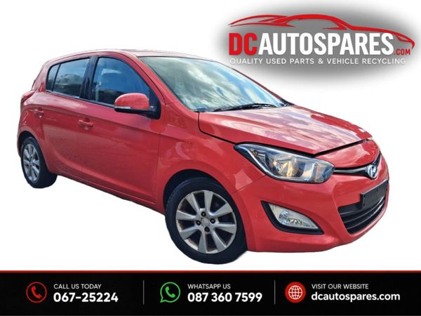 2013 HYUNDAI I20 For Breaking/Dismantling - Main image
