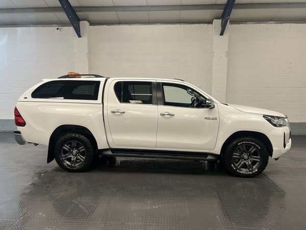 2021 Toyota Hilux PickUp Van - Main image