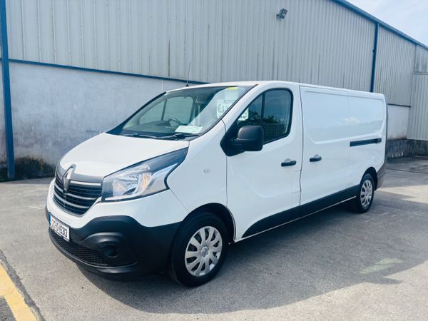 212 Renault Trafic 2.0 LWB €13,950 + VAT - Main image