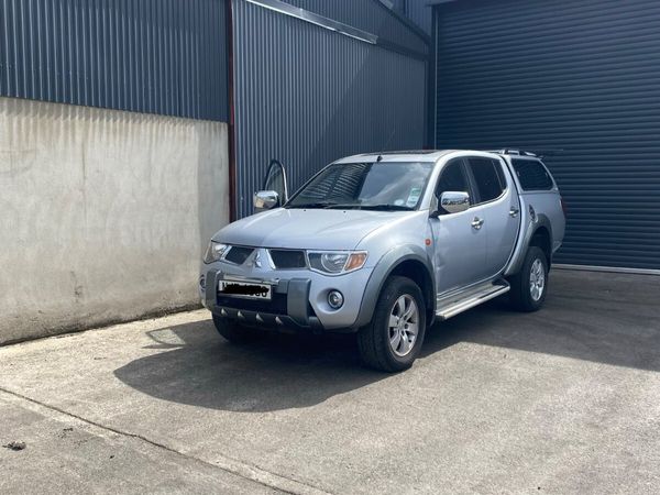 Mitsubishi L200 for breaking - Main image