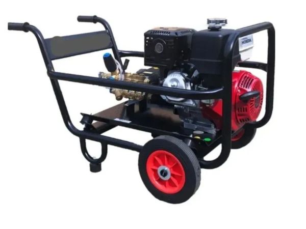 Honda GX390 Petrol Power Washer with lance & hose - Main image