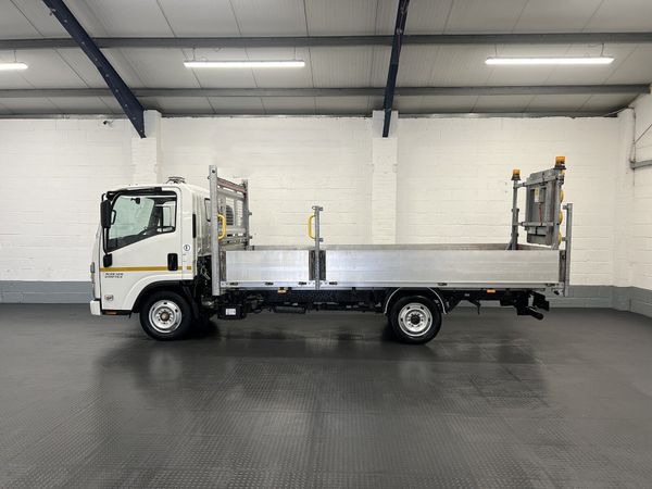 2023 Isuzu Grafter Dropside Van - Main image