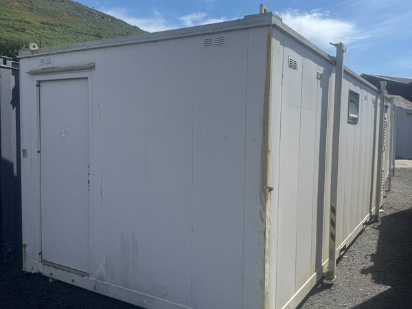 2024 6 Shower Block – Male/Female – Stock #121 - Main image