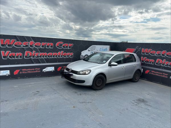 2011 Volkswagen Golf 1.2 tsi for dismantling - Main image