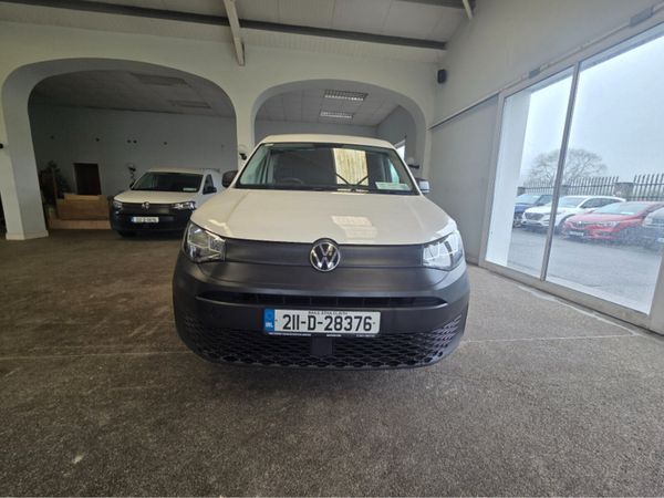 Volkswagen Caddy CARGO TDI 75HP MANUAL 6SPEED FWD - Main image