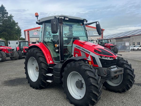 Massey Ferguson 5s.125 - Main image