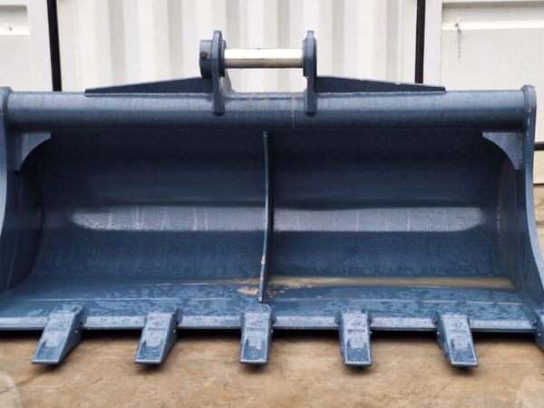 Brand New 13 Tonne Grading Bucket - Main image