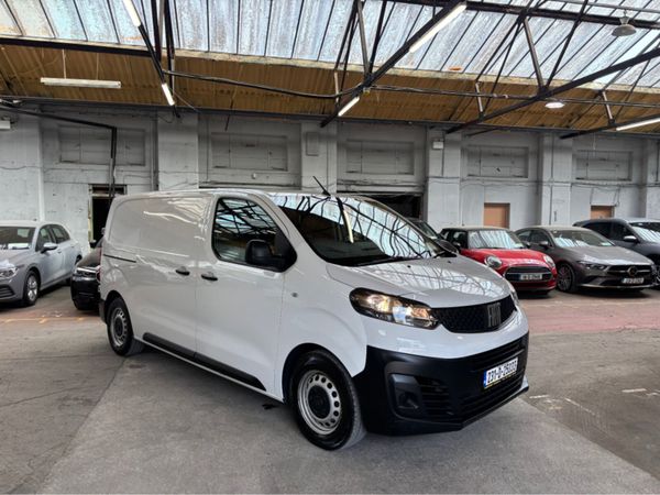Fiat Scudo 120 bhp 1.5 3 seater double side doors - Main image