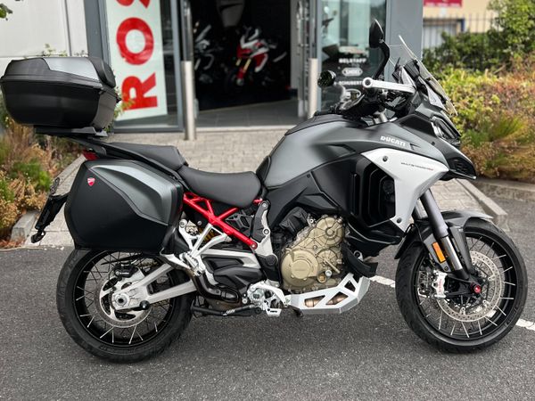 DUCATI MULTISTRADA V4 S - Main image