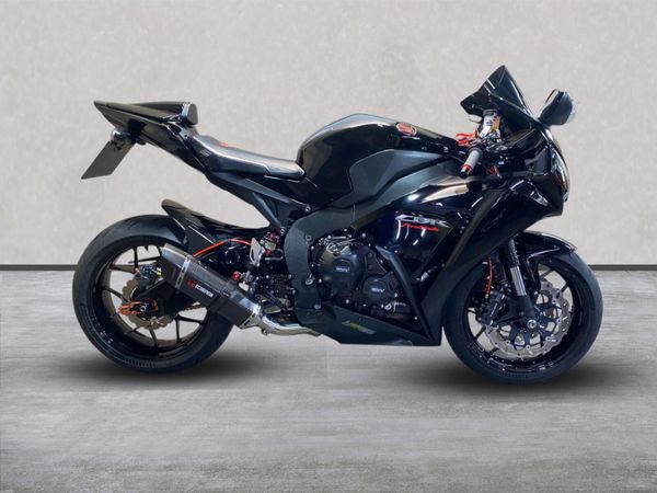 Honda CBR 1000RR-F with Extras, NI Registered - Main image